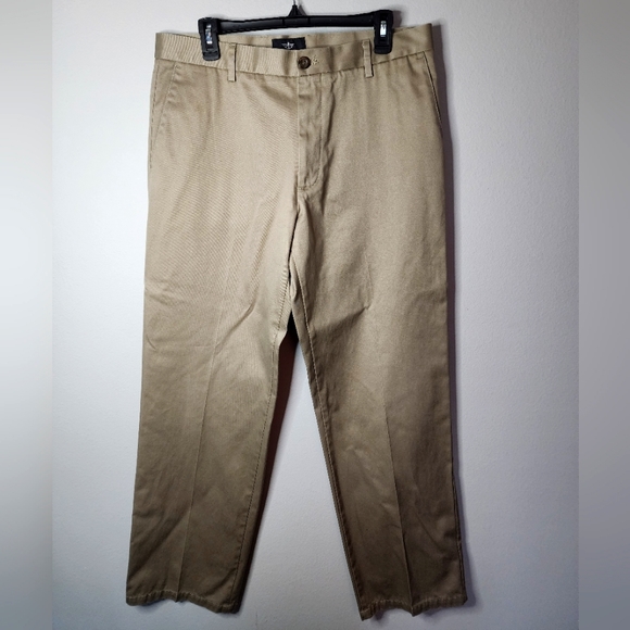 Dockers Other - Dockers Straight Fit Dress Pant, Light Khaki/Cream, Men's 34x32